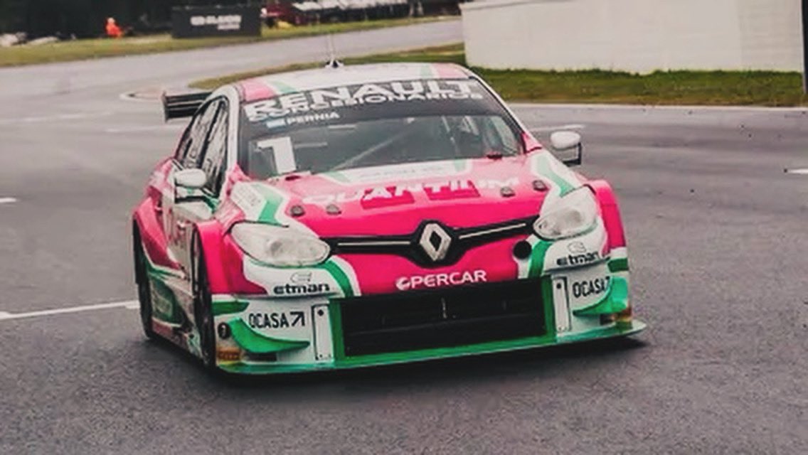 heragu2002's tweet photo. Leonel Pernia “POLEMAN“ marcó la pole position del #TC2000enBuenosAires
💪🔥🔥🔥🔥🩷🤍💚🏁🏆🍾🇦🇷🎉
Mañana la #final del #TC2000 con los Renault en punta del campeonato.
#Renault #FluenceGT2 #LeonelPernia #AmbrogioRacing #AxionEnergy #ACRARenault #OscaryAlfredoGálvez #TC2000BA https://t.co/fEoEb9KkNu
