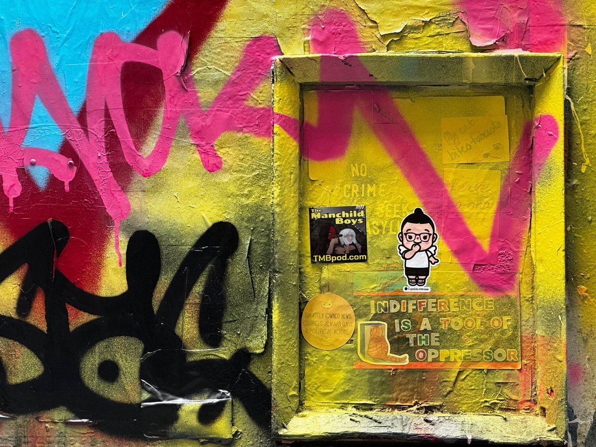 windkoh's tweet photo. Spotted on the streets, @CupidbyMonster are making their mark. These little #IP5 Characters are the face of our #Web5 (#Web3+#Web2) Ecosystem. Catch them if you can and dive into the world where digital meets physical – it’s a hybrid like no other. https://t.co/lhaISg7jsm