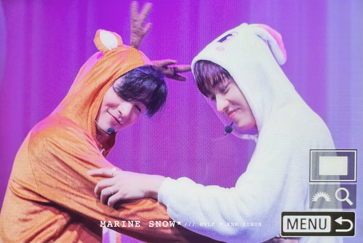 marinesnow0220's tweet photo. 240413 1부 프리뷰
🐰💓🦌

-

@KNKOfficial220
#크나큰 #KNK #INSEONG #HYUNJONG
#인성 #정인성 #현종 #김현종 
#현종짱짱 #인성짱짱 https://t.co/uqGRjnxhrj