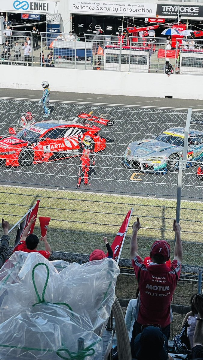 #SUPERGT 2024 Rd.1 OKAYAMA GT 300KM RACE 決勝82/82 Laps 23 MOTUL AUTECH Z 🇯🇵CHIYO / 🇮🇹RONNIE ご声援ありがとうございました！ #MOTUL #AUTECH #NISSAN #nismo #GoGoNISSAN2024 #Ronniequintarelli #千代勝正 #CR23