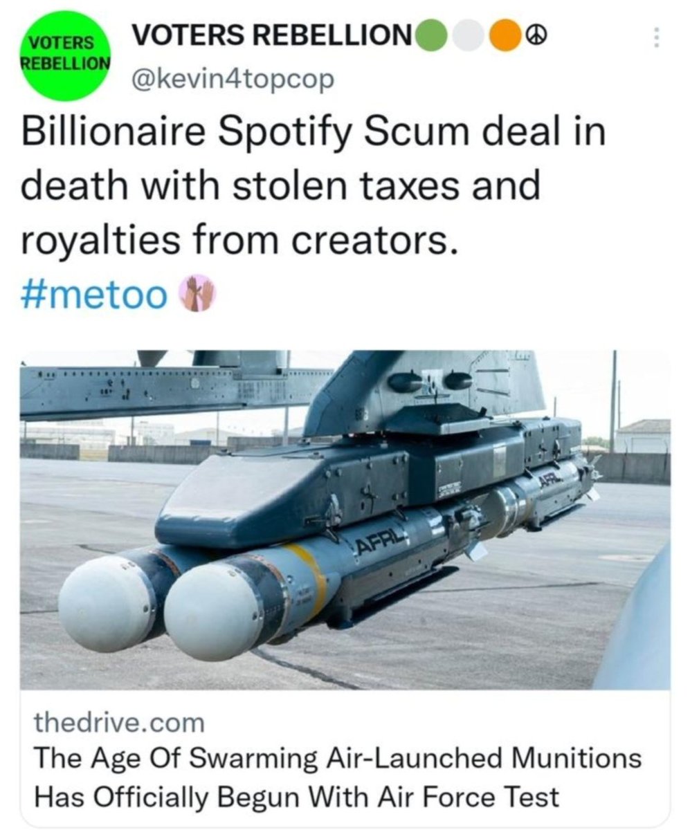RDGNM's tweet image. Now they deal in death with our stolen royalties while traitor politicians and public office turn blind eyes. #metoo #brokenrecord #fixstreaming
