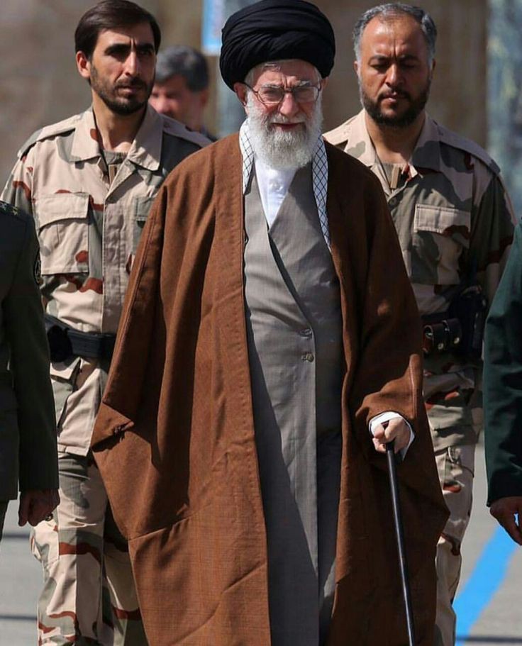 Retweet if you love this man and supporting iran 🇮🇷❤️

#StandWithIran