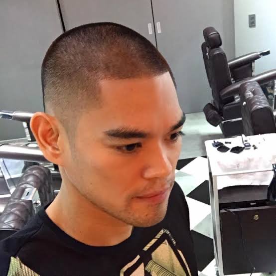 jyongbakla's tweet photo. KAMUKHA RAW NI JAY R PUTANGINANIYOOOOO https://t.co/4NqHIE9rJj
