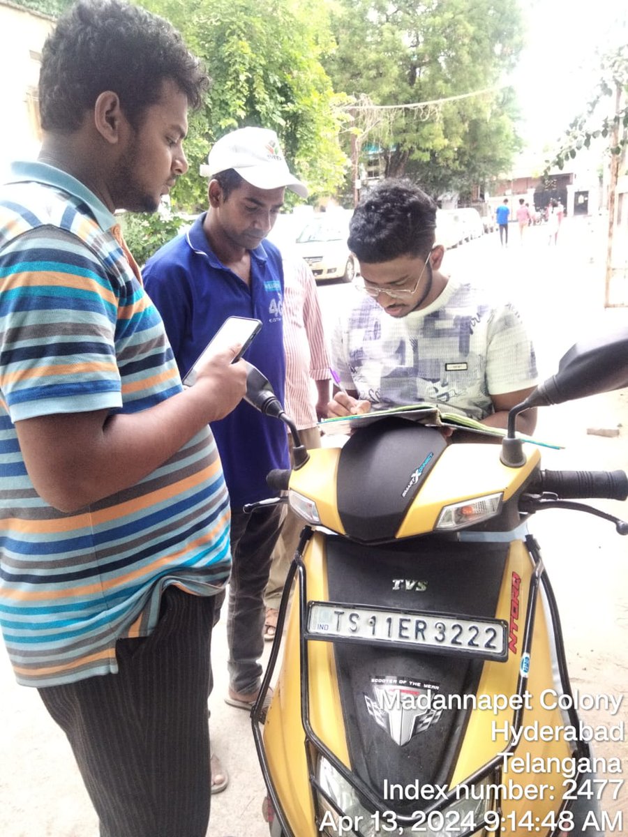 CrzOfficer's tweet photo. @MohdQurram3 @GHMCOnline @CRZ_VetOfficer Dear citizen Attended your complaint and caught 3dogs from the complaint Area and shifted to ACC chudibazar for ABC/ARV and will be released in the same location as per Animal welfare board rules https://t.co/IpileMydS6