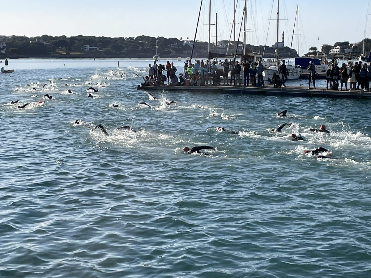 SolerCatalina's tweet image. Portocolom és esport! Un any més! #orgullfelanitxer #turisme #esport @TriPortocolom @AjFelanitx