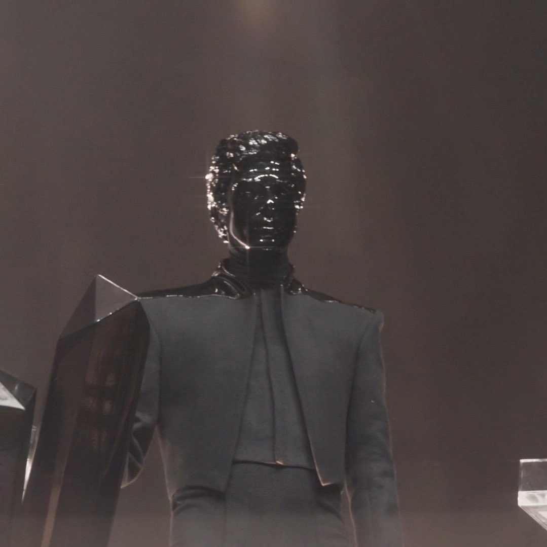 gesaffelslut's tweet photo. never shutting the fuck up about gesaffelstein’s suit https://t.co/gK9nYs05Mw