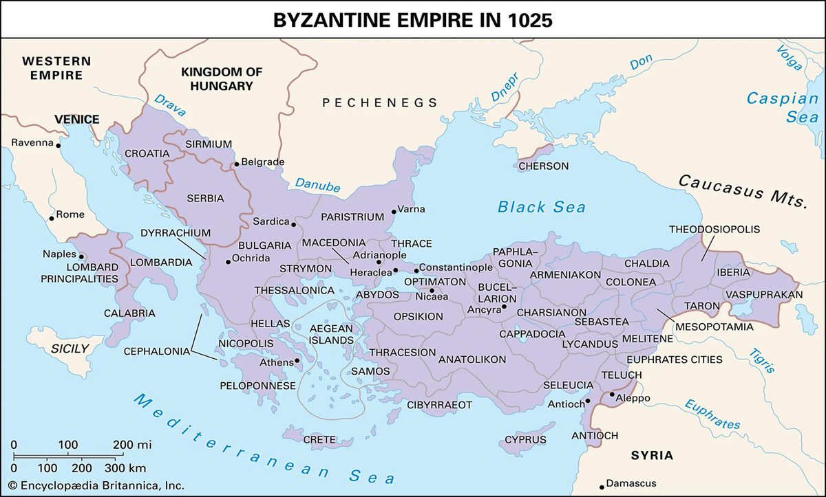 Preparing my Byzantium & Eastern Europe course including a reading by @MarkKoyama and his coauthor on feudal political economies. Map: Byzantine Empire in 1025--Macedonian dynasty. Byzantium Magnum, Μέγα Βυζάντιο. Source: Encyclopedia Britannica. @oei_news @OEI_econ