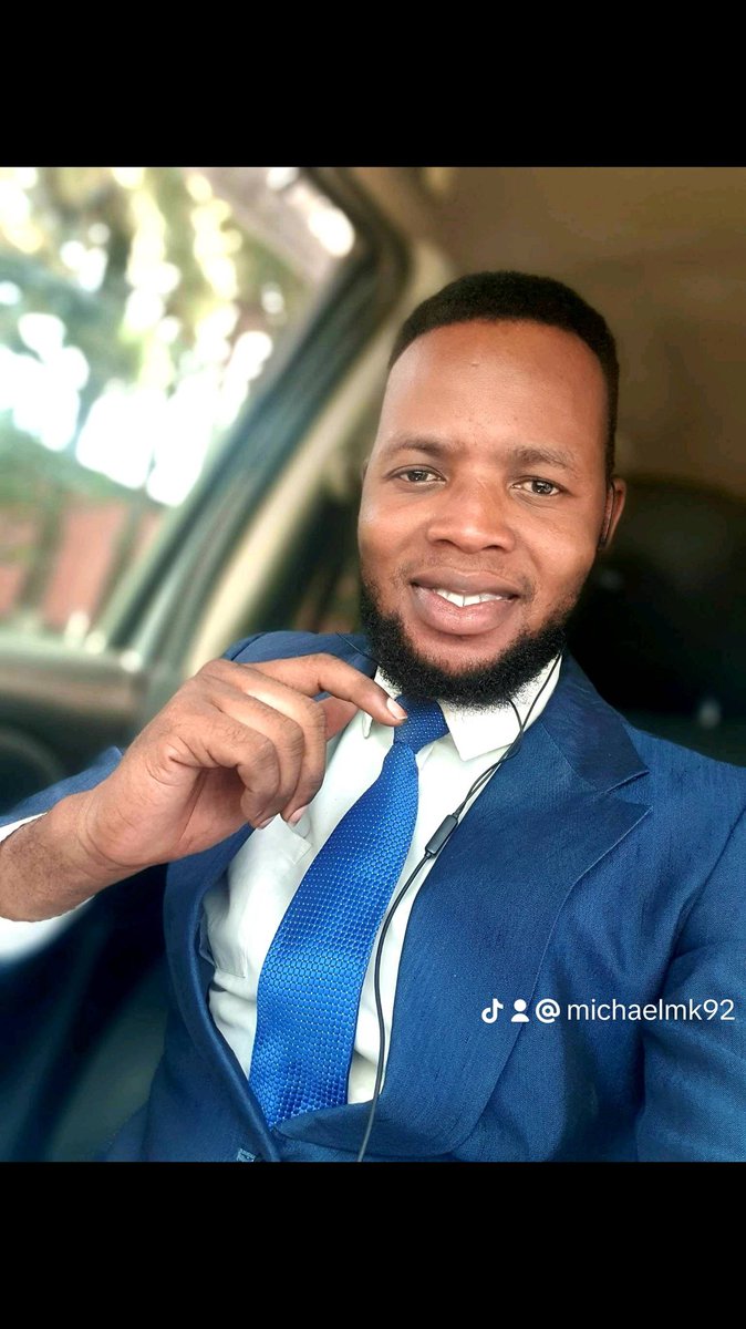 MichaelKalombo9's tweet photo. Good morning my people,  we are back on bleu app, let's connect and grow happy Sunday to all https://t.co/Cs8fPazEXr