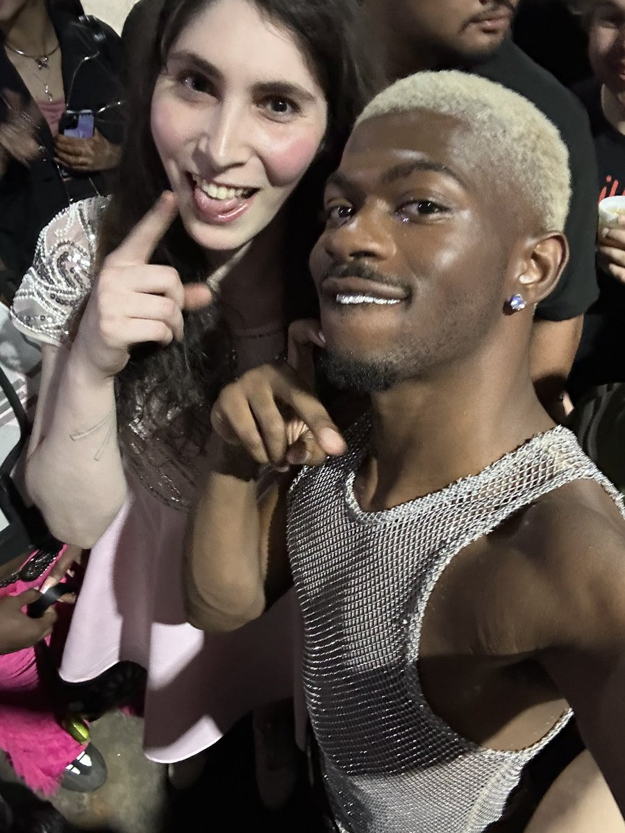 happy birthday @LilNasX  <3 hope it was as lovely for u as it was for me :>