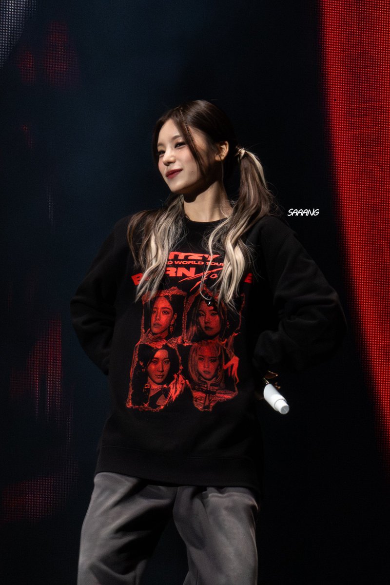 Soundcheck leader [240326]

#YEJI #예지 #ITZY #있지
#ITZY_BORNTOBE #ITZY_BORNTOBE_MEL
#ITZY_WORLD_TOUR @ITZYofficial