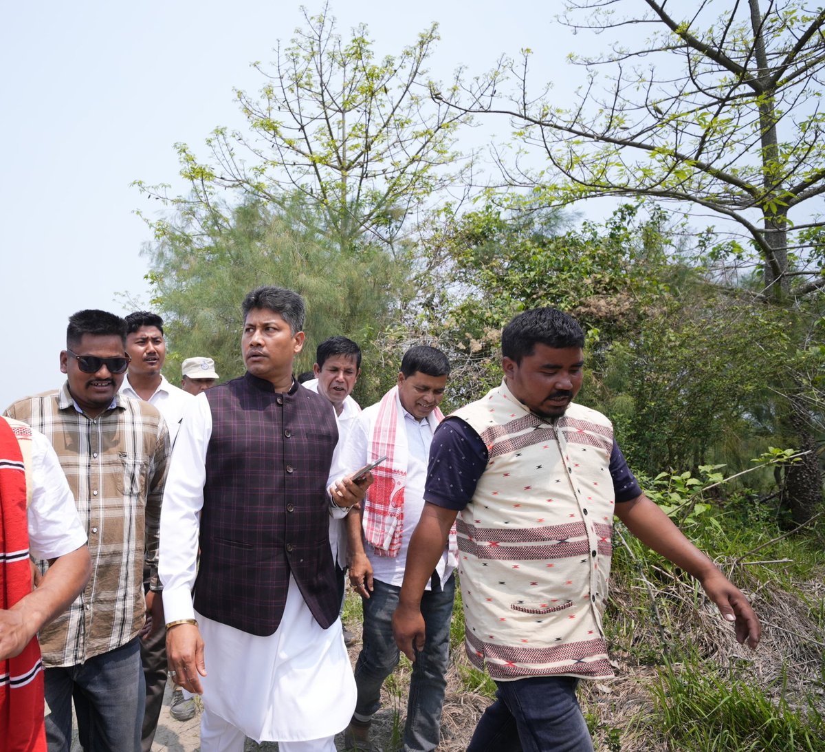 Started the Assamese New Year, visiting the erosion affected Sikoli Chapori under Ahatguri GP in Majuli.

Will complete the erosion protection in phases.
