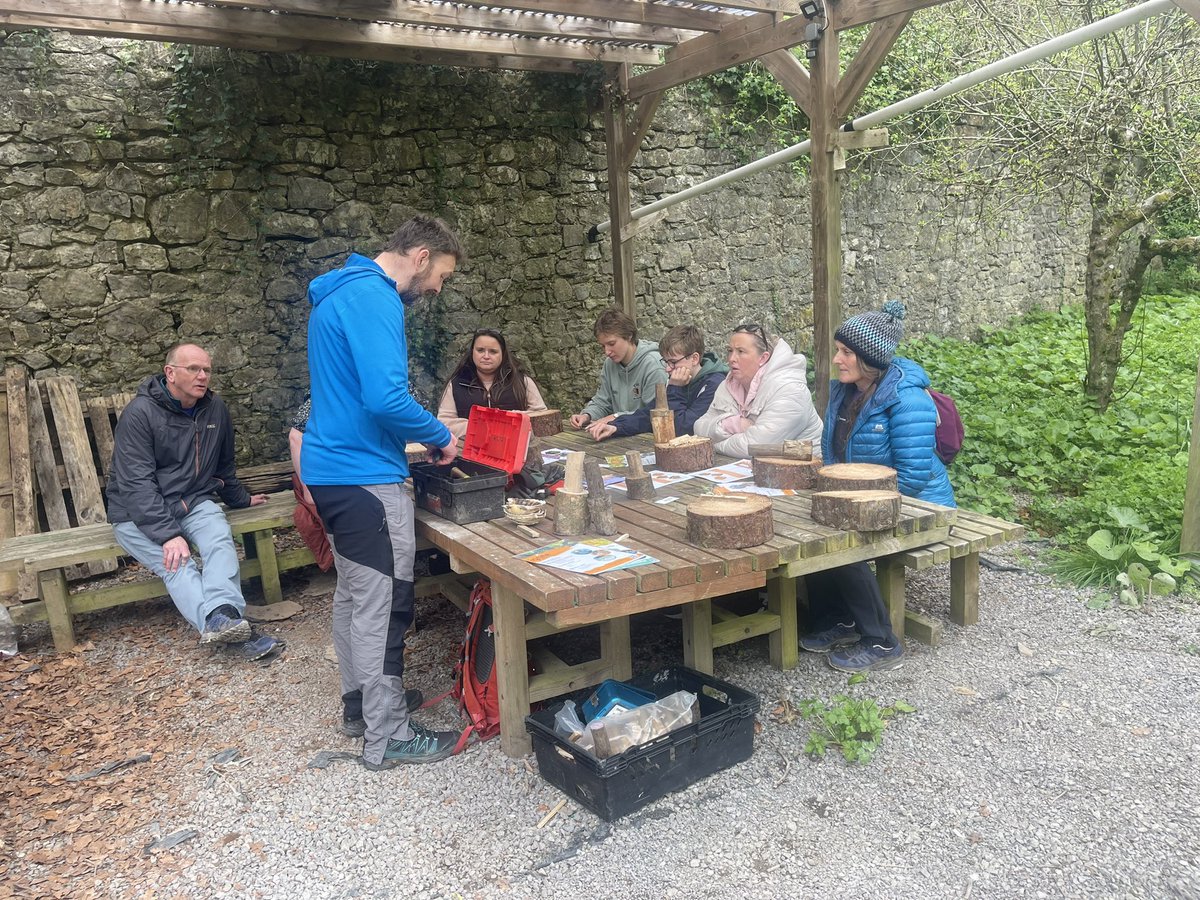 A great day @IOLOutdoorProfs IOL Cymru conference. An amazing venue at Atlantic College. Teachers taking advantage of workshop activity, networking and information around Outdoor Learning and Curriculum for Wales @WG_Education @Holtonprimary