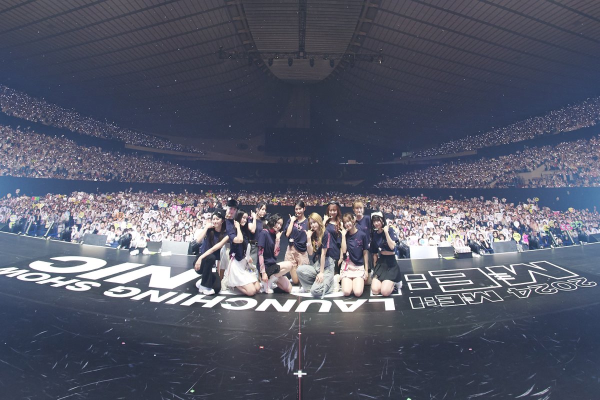 official__ME_I_'s tweet photo. 🫧 : #今日のミーアイ

𝟮𝟬𝟮𝟰 𝙈𝙀:𝙄 𝙇𝘼𝙐𝙉𝘾𝙃𝙄𝙉𝙂 𝙎𝙃𝙊𝙒
〈 𝙈𝙀:𝙄𝘾𝙊𝙉𝙄𝘾 〉

YOYOGI DAY 2  - 昼公演 💫

#ME_ICONIC
#ME_I_1stfanconcert
#오늘의미아이
#ME_I #ミーアイ #미아이 https://t.co/kXTPD0QySN