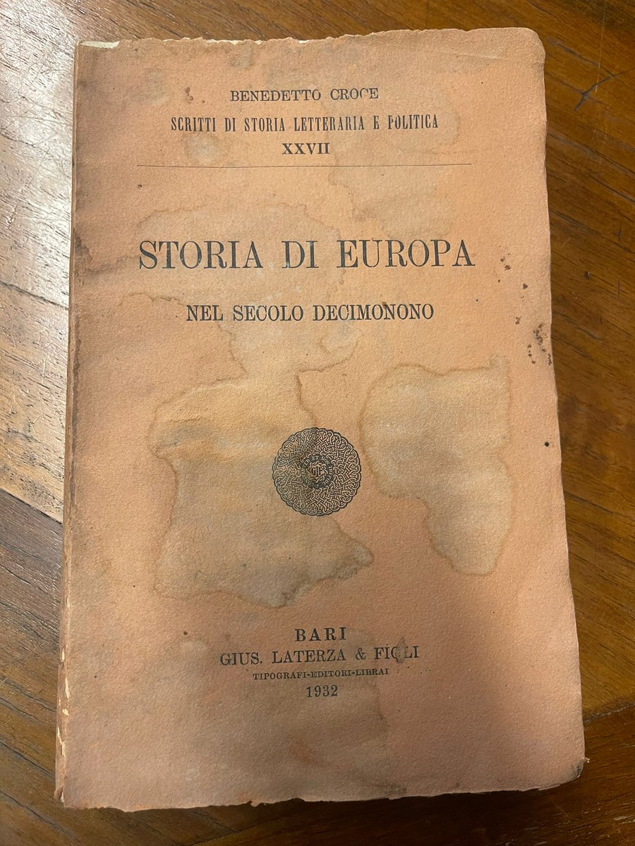 Il libro di oggi:    
📔 Storia d'Europa nel secolo decimonono - Benedetto Croce 
#leggere #libridellacultura #14aprile #cultura #librodelgiorno