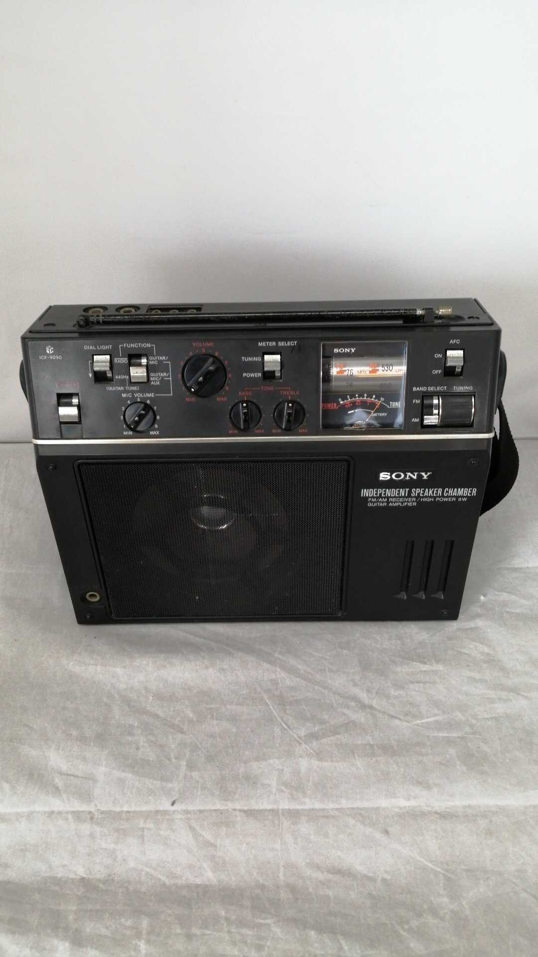 【レア】SONY ICF-9090 動作確認済み ギターアンプラジオ FM/AM レア】SONY ICF-9090 動作確認済み ギターアンプラジオ FM/AM 2025年