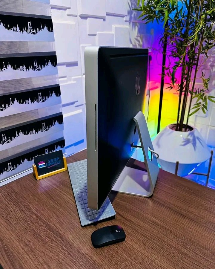 🛍️ 24-inch Apple iMac Pro - Intel Core 2 Dou - 320GB HDD - 4GB RAM - ₦75,000

shopinverse.com/products/24-in…

𝗕𝗔𝗦𝗜𝗖 𝗗𝗘𝗧𝗔𝗜𝗟𝗦

Brand : Apple
Model : iMac Pro - A1225
Type : All-in-One Desktop

Check comments for more information 👇