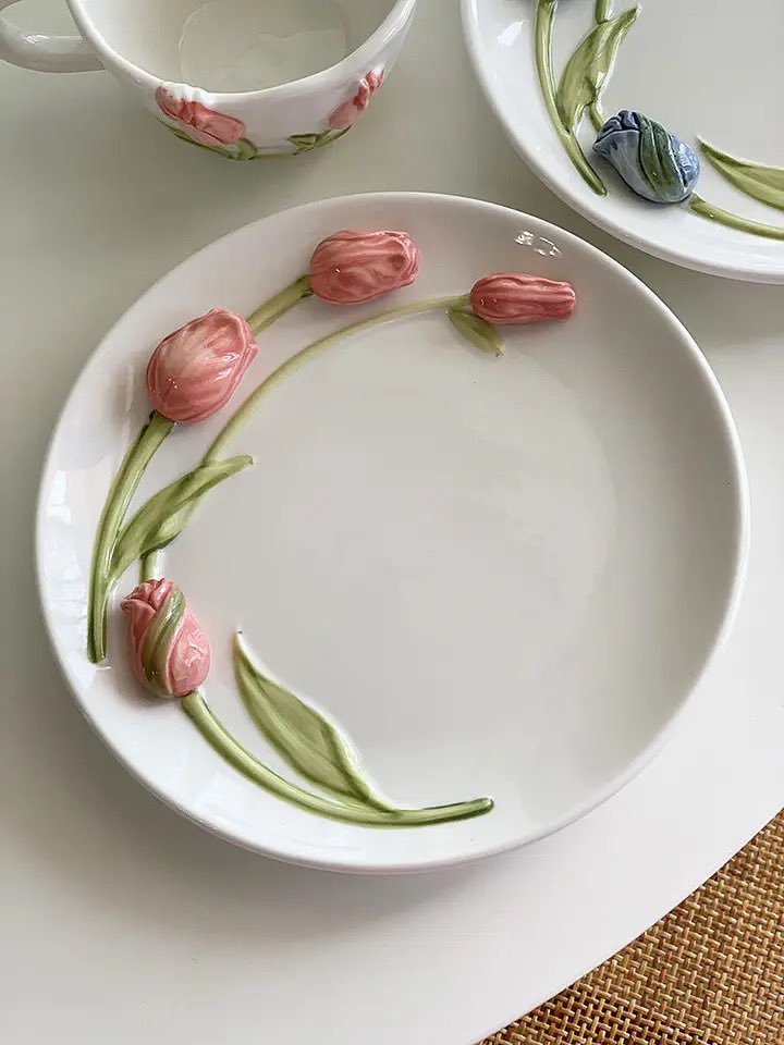 ceramic tulip plates