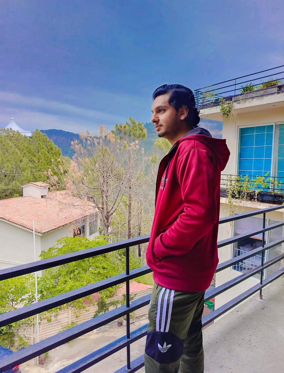 Umair_Boxer_'s tweet photo. Explored Whispering Pines Today. 
#Umair #whisperingpines https://t.co/0F07wQvG23