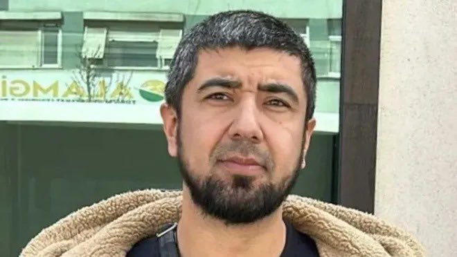 Kırmızı bülten tüm dünyada aranan Özbekistan uyruklu dolandırıcı Eldar A. İstanbul'da yakalandı.