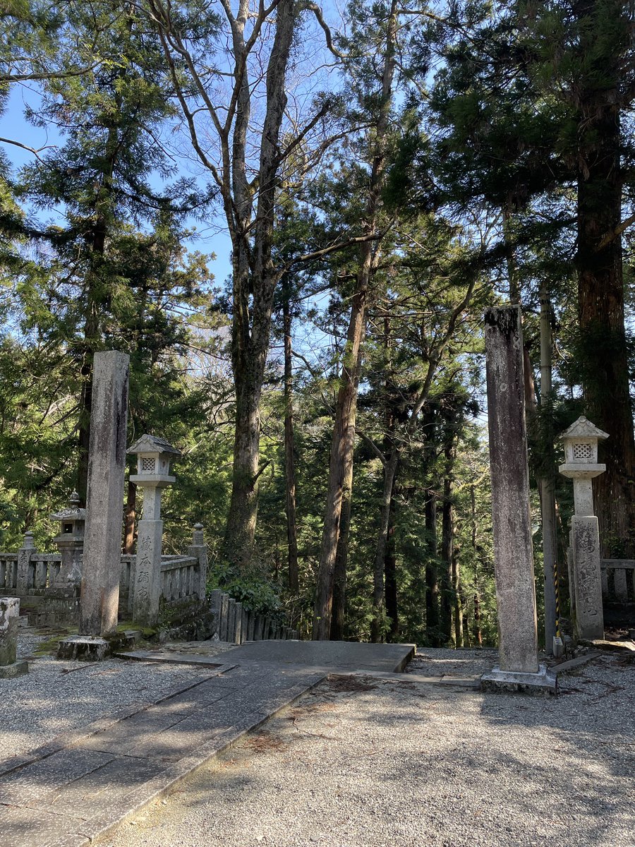 ooawajinja's tweet photo. 令和6年祈年祭を斎行いたしました。

先代亡き後の初の大祭でありましたが、心配したのか夕べ夢に先代が現れました。
尤も、宮司就任以来6年以上父は隠居していた��ですが。

しかしながら、今回の祭りも新たな展開を予感させる縁が結ばれました。 https://t.co/SnRpBBsI0S