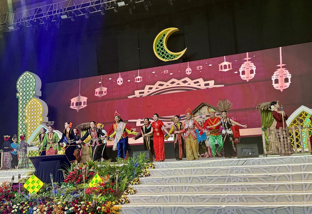 14/4: Sabah State Government Hari Raya Open House 2024 - like all other celebrations in Sabah, the theme is always about cultural inclusivity