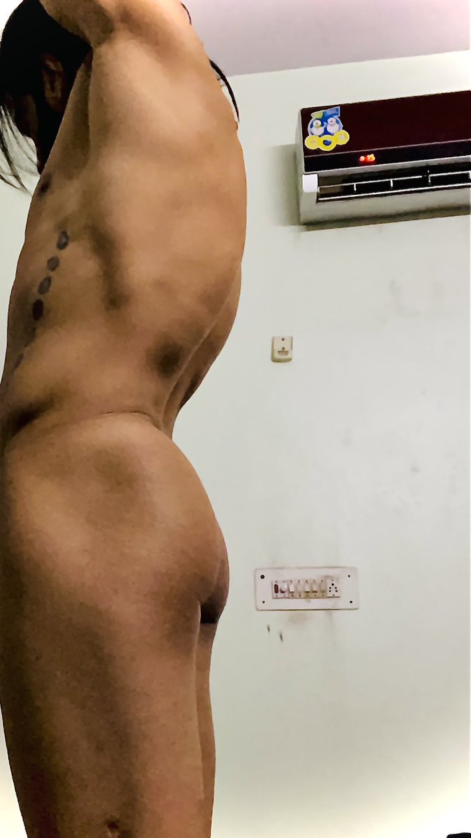 athleticanuj31's tweet photo. Hello Sunday Morning 

#aesthetics #nakedmen #hotmale #hotalert #hotmen #nudepic https://t.co/Km1rJ8ckPH