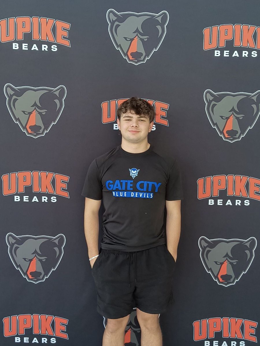 10WalkerHillman's tweet photo. Had a great time today at @UPIKEFOOTBALL spring game. 
Thank you 
@CoachFipps @FBCoach_Elliott @CoachMikeHarris 
@ScottGrizzle2 https://t.co/CREIgdrdbh
