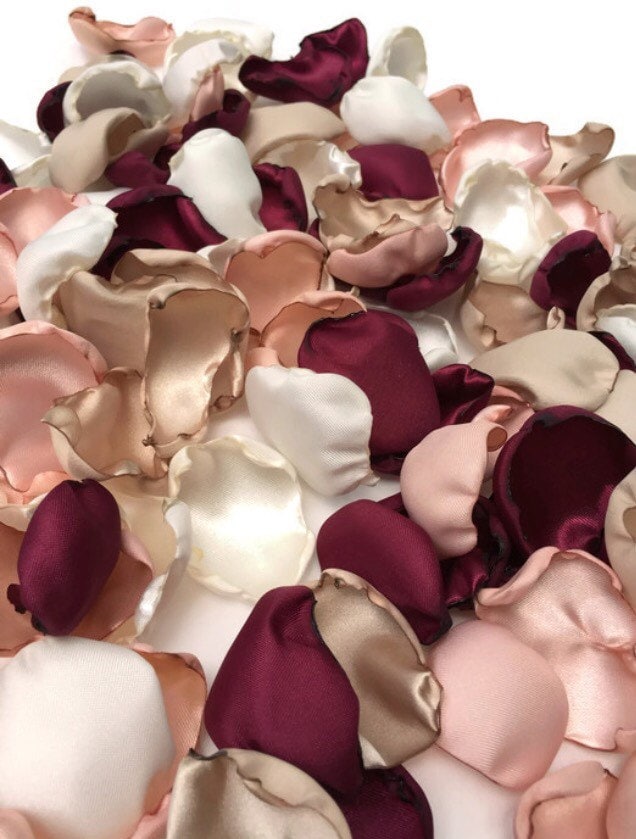 Wedding Table Decorations, Marsala Maroon, Blush, Ivory, Champagne flower petals, flower girl petals, Wedding Aisle Decor dlvr.it/T5TJ3c #weddingcolors #bridal #weddingdecor #tabledecor #happilyeverafter #weddingplanning #handmade #amazon