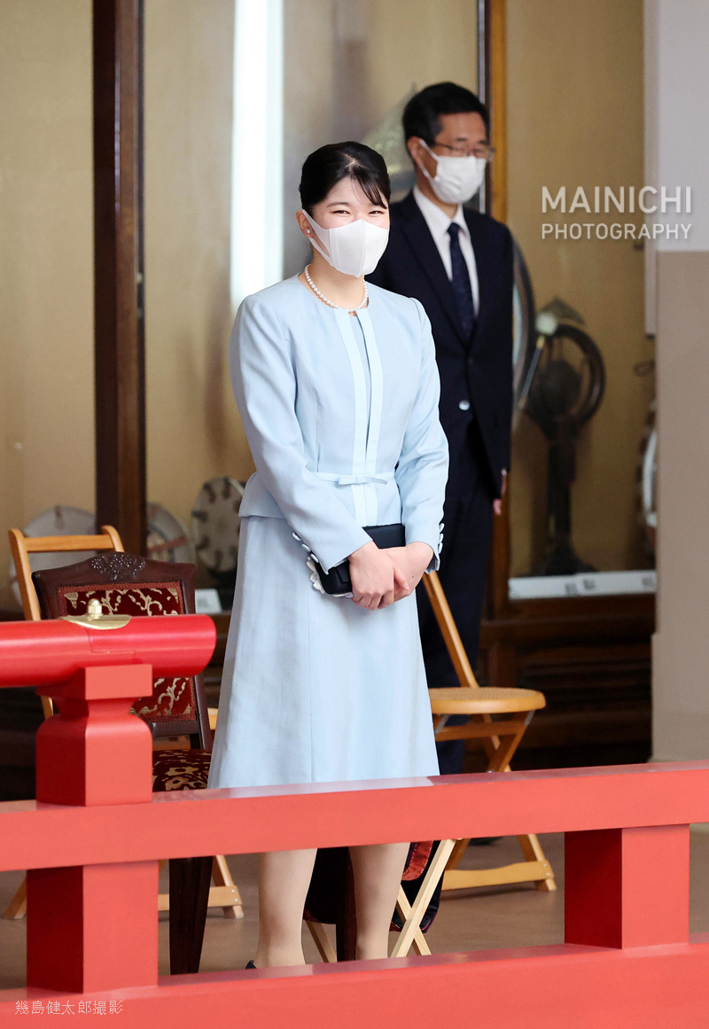 天皇、皇后両陛下の長女愛子さまが宮内庁楽部で開かれた春季雅楽演奏会を鑑賞されました。 写真特集　mainichi.jp/graphs/2024041…