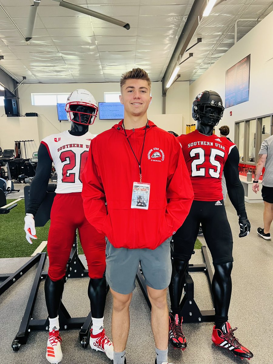 Great day meeting the coaching staff @SUUFB_ and touring the facilities! What an incredible program doing GREAT things, so much class and talent! The only thing missing is me!😜 Thank you for everything today, you really know how to make a recruit feel welcome ! Looking forward…