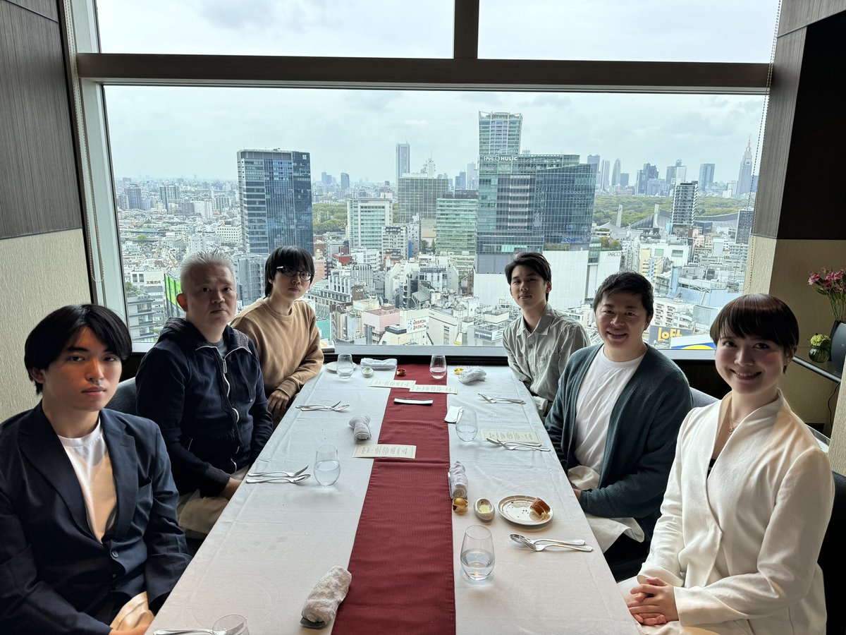 第6回NeuroLunch 兼 AGI Lunchを開催しました！ 参加者はアラヤ金井先生@kanair_jp、bioshokさん@bioshok3、ChatGPT研究所石川さん@ytiskw、すぐるさん@SuguruKun_ai、GCP谷本さん。 AIはこれからどこまで進歩するかや、神経科学に期待することなどを語り尽くす、非常に刺激的な会でした！