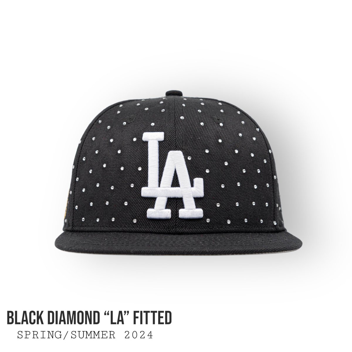INTANGEBLEINC's tweet photo. Out Now! https://t.co/e2OJww1u3B #LA #trending #fashion #losangeles #dodgers https://t.co/QytmF6i5gE