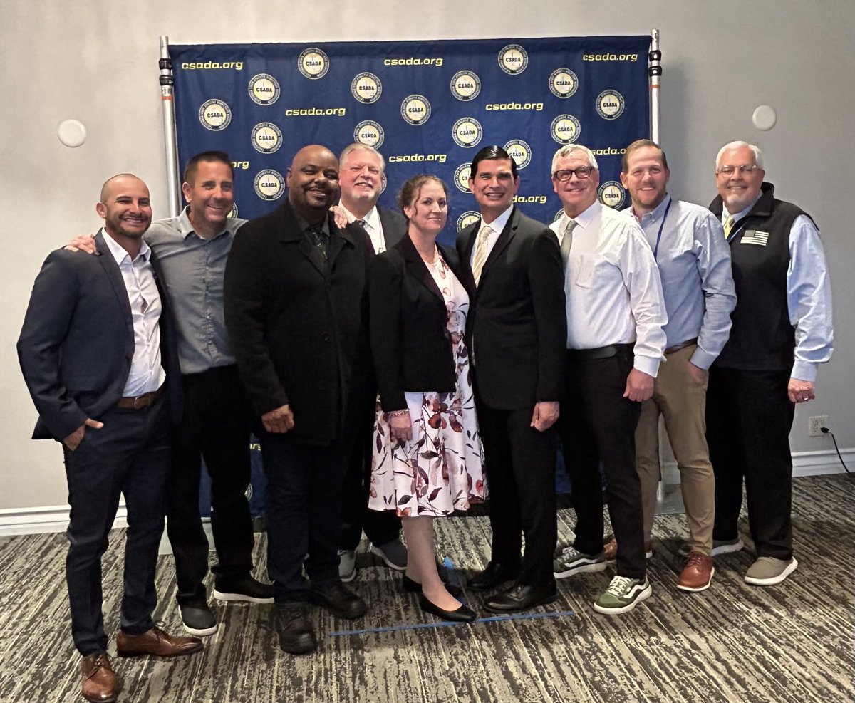 perryjameslusc's tweet photo. Congratulations Edison Chargers Rich Boyce. 2024 CSADA Southern Section Athletic Director of the Year. ⁦@HBUHSD⁩ ⁦@EdisonChargers⁩ ⁦@EdisonSportsNet⁩ ⁦@ocvarsity⁩ ⁦@OCSportsZone⁩ ⁦@SteveFryer⁩ ⁦@latsondheimer⁩ ⁦@CIFSS⁩ https://t.co/BeUVcTjCmU