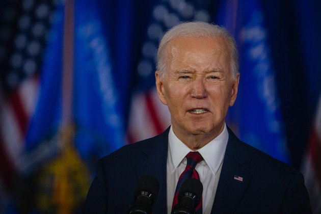 IranObserver0's tweet photo. ⚡️BREAKING 

Biden told Netanyahu that US military will not participate in offensive operations against Iran https://t.co/xgP2DVqxdJ