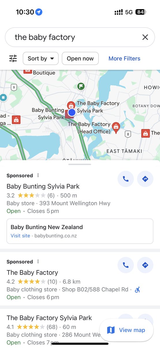 Google Maps的这个搜索广告非常讨厌，很有欺骗性，一不注意就导航去了错的地方。（已经是店名的精确搜索了，但自然结果前还被塞了两个广告）