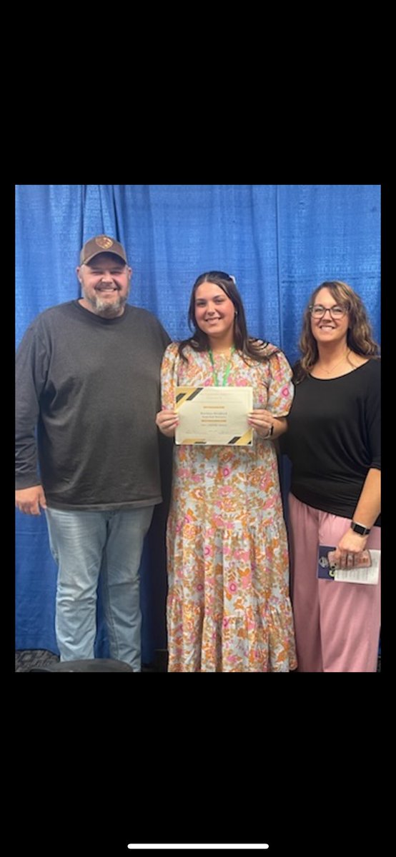 blessed to be able to represent <a href="/sm_ladypanthers/">Lady Panther BBall</a> tonight at the county wide character meeting! thank you <a href="/Coach_MikeBuck/">Mike Buck</a> for the opportunity🏀