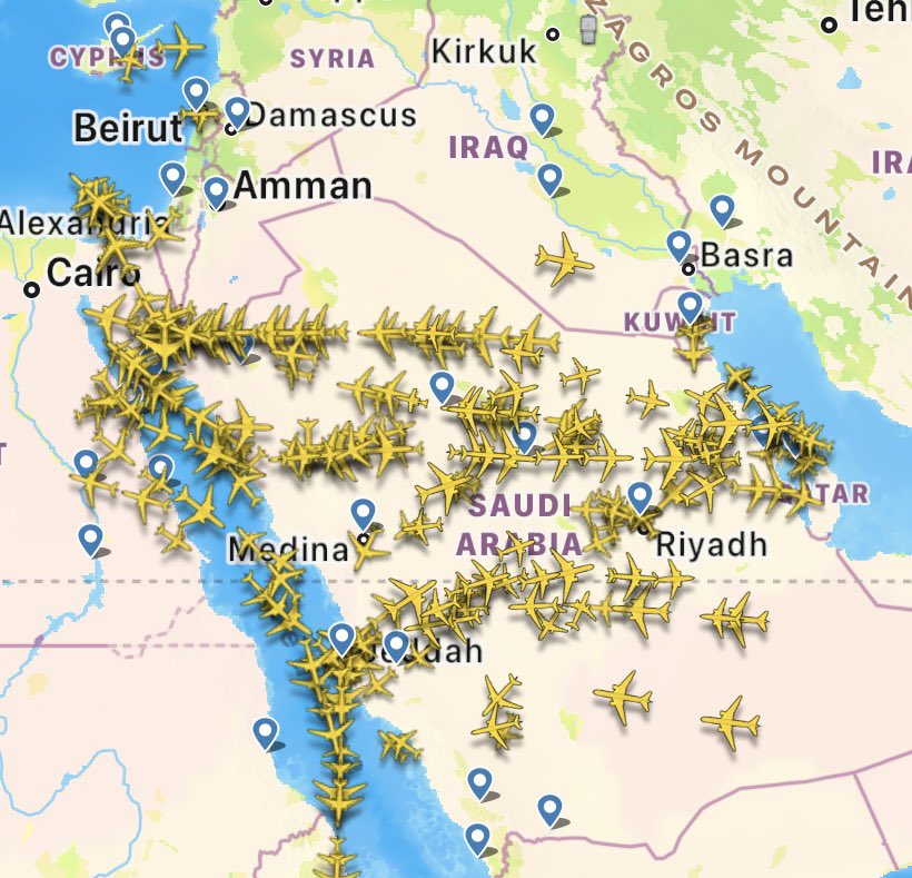 Salansar1's tweet photo. Last evening, Saudi airspace served as a secure refuge for international flights, following the closure of airspace in numerous countries.

#SaudiArabia #Saudi #IranAttack #IsraelIranWar 
#Israel #UN #US #Iranian #USA #flights https://t.co/GZ8eV8UsTS