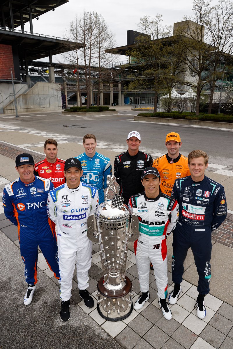 Love this Mike Levitt 📸 #Indy500 Winners entered in this year's race with the @BorgTrophy 🏆 @scottdixon9 🇳🇿 @h3lio 🇧🇷 @TakumaSatoRacer 🇯🇵 @Ericsson_Marcus 🇸🇪 @12WillPower 🇦🇺 @josefnewgarden 🇺🇸 @RyanHunterReay 🇺🇸 @AlexanderRossi 🇺🇸 Will we see a repeat winner or someone new?