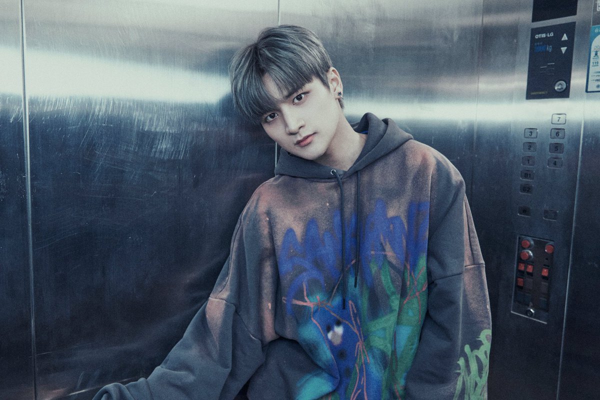 LeeYoonBr's tweet photo. 📸 #Yoon para o Debut Trailer: D-Day 

#NOWADAYS #나우어데이즈
#윤 #YOON https://t.co/NpNEzvpSWQ