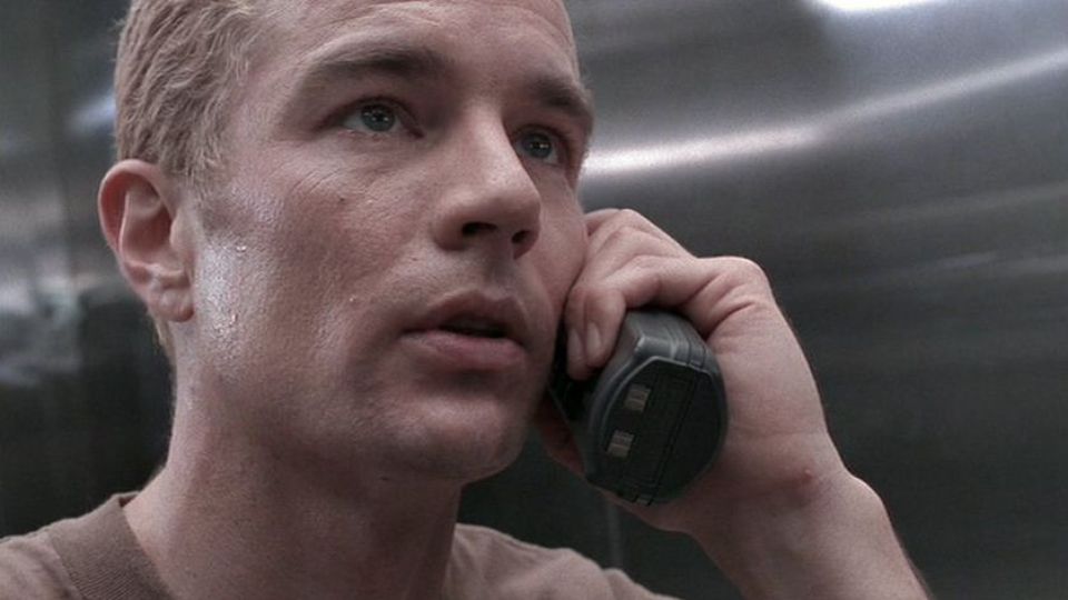 jamie_marsters's tweet photo. Pic of the Day: James Marsters &amp; his woobie face... in Millennium #3.11 "Collateral Damage" 

@JamesMarstersOf #JamesMarsters #Millennium #WOOBIE #SomeoneGiveThatManACuddle #EricSwan #SuchADaytimeTVCharacterName #NotSoMuchADaytimeTVCharacterThough #Or #Actually https://t.co/kusDXFJ4V3
