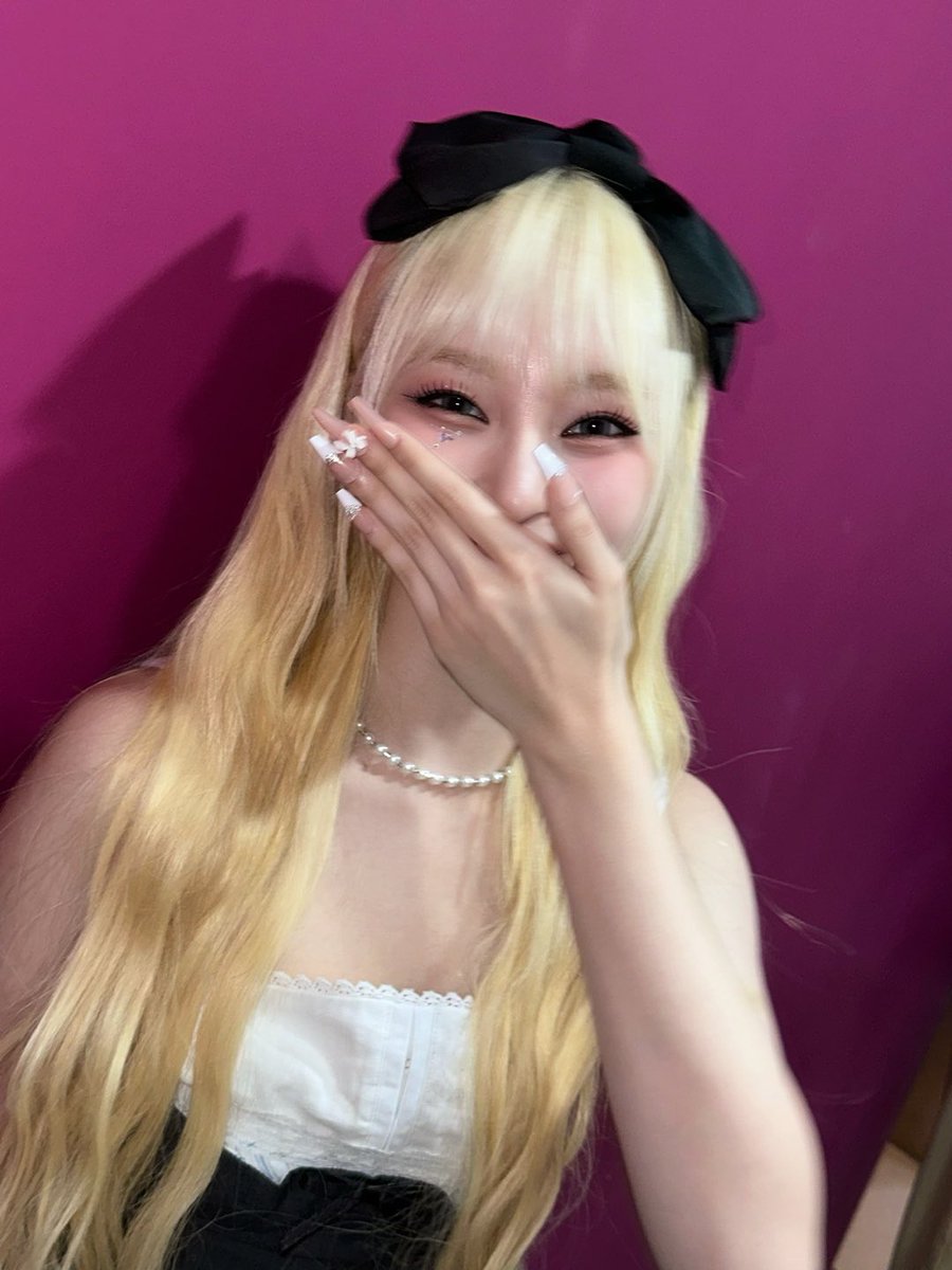 I_m_chillin's tweet photo. 🫨🫨🫨🎀🎀🎀

#ICHILLIN #아이칠린 #CHOWON #초원 https://t.co/pyaOpmeUlb