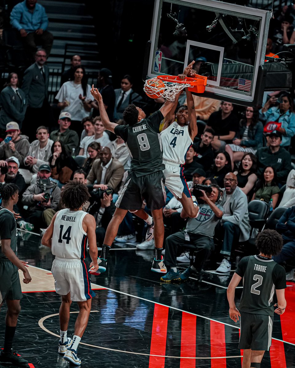 ACE ON HIS HEAD 😤 🇺🇸 @AiriousB x @nikehoopsummit