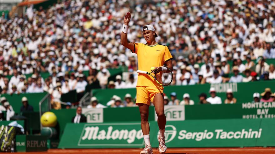 Holger Rune e John McEnroe, quando i 'monelli' giocano a tennis - tenniscircus.com/circuito-atp/h…