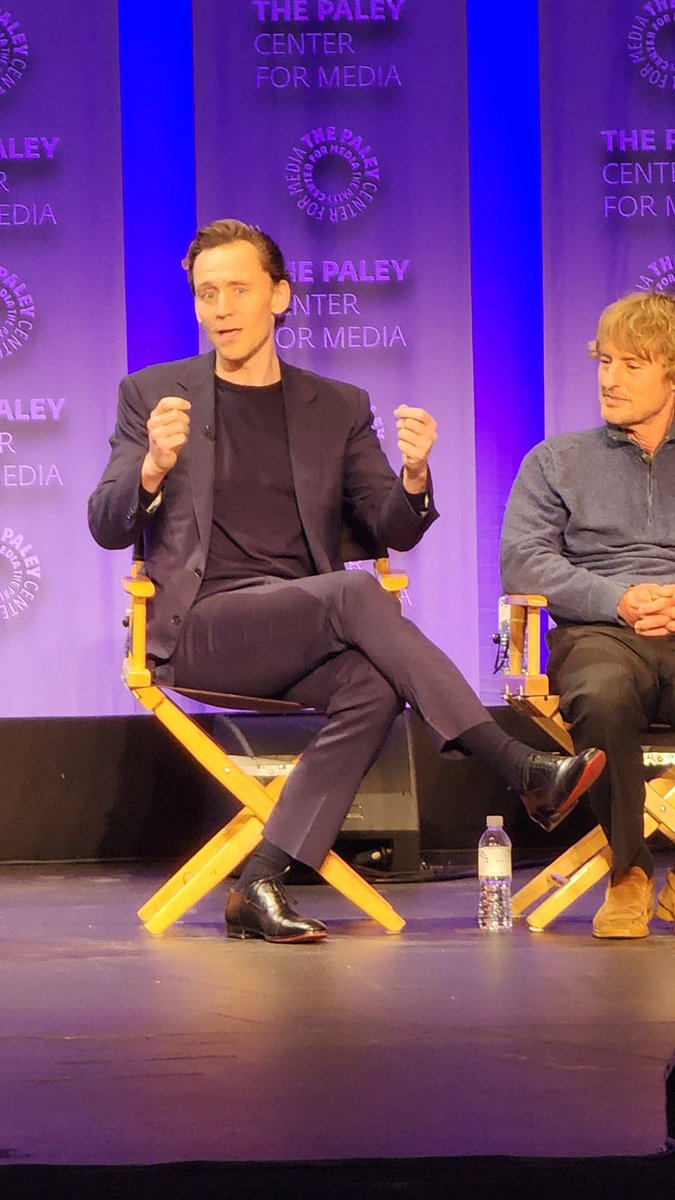 It is clear that Hiddleston has such love for this show and was involved as an executive producer in a very active way. Nearly every question asked about choices in the show to the panel is something that he responds to and shares behind the scenes on the rationale behind the…