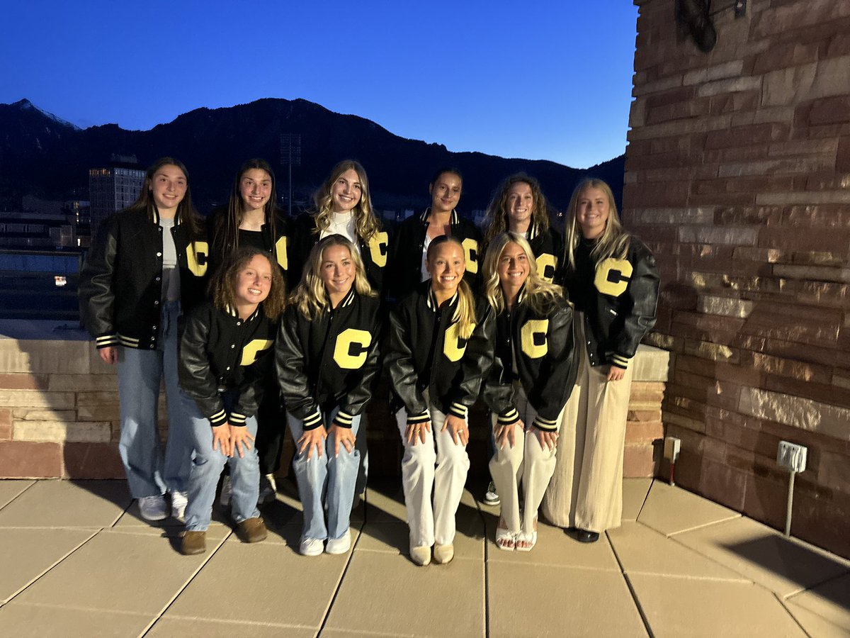 AlumniCClub's tweet photo. We love seeing the newest letterwinners at every @CUBuffs banquet! Meet the newest letterwinners from @CUBuffsSoccer ⚽️🦬 #SideBeforeSelf // #GoBuffs ⚽️🦬 https://t.co/B0bQ06GHP3