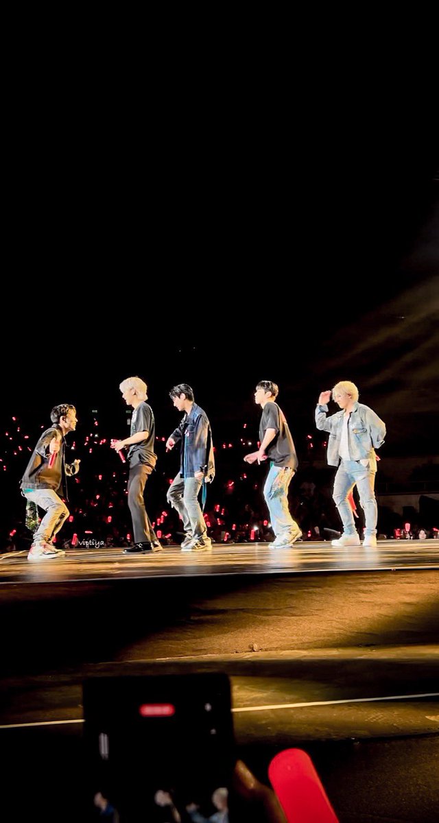 ᴛʜᴇᴀ tweet media