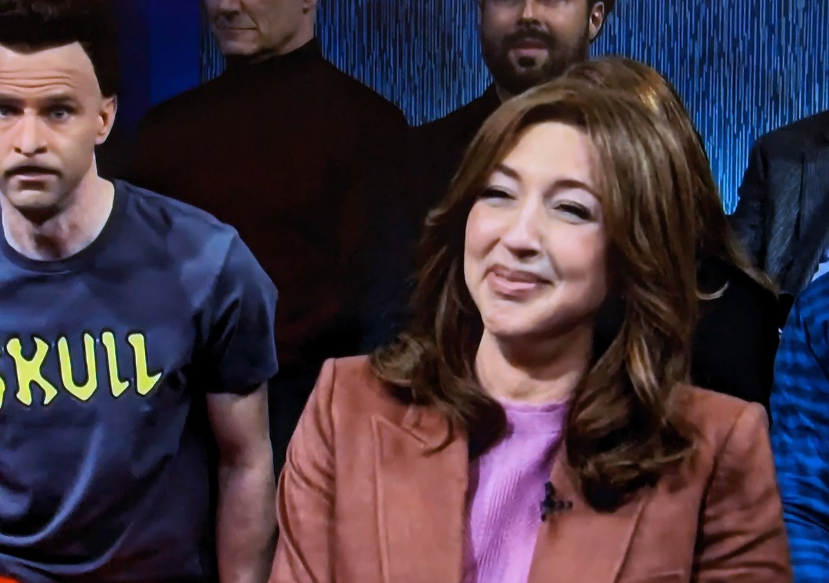 legally_brown's tweet photo. This sketch is so unhinged, it's broken Heidi

#SNL #saturdaynightlive https://t.co/YbzJg2xevQ