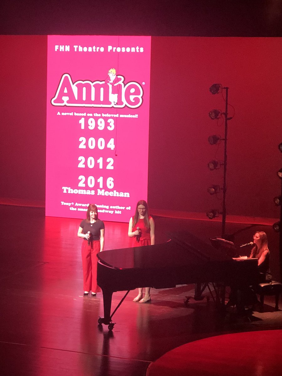 ForestHillsPS's tweet photo. A great night celebrating 30 years of FHN theater and Summerstock musicals! Musical theater is a cornerstone in FHPS and the opportunities for students to excel on stage, behind the scenes, and more has been instrumental to generations under the direction of Mr Howard! Bravo! https://t.co/JoUwuMUA7C