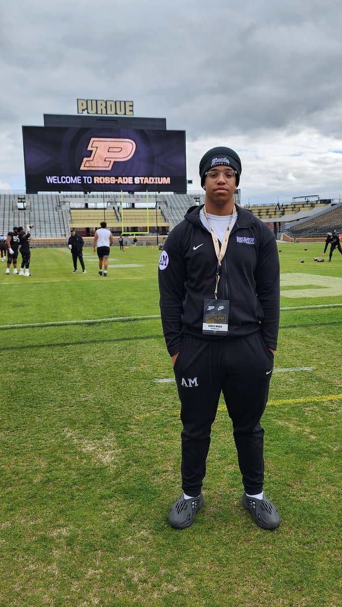 I had a great time in West Lafayette. I am grateful for the visit. I could get used to walking through Tiller Tunnel! #BoilerUp @JSimmons_Purdue @RussMann09
