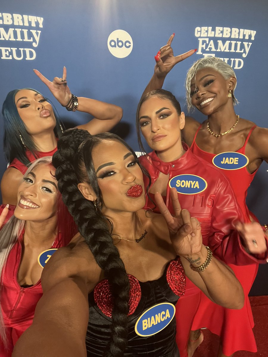 SonyaDevilleWWE tweet picture